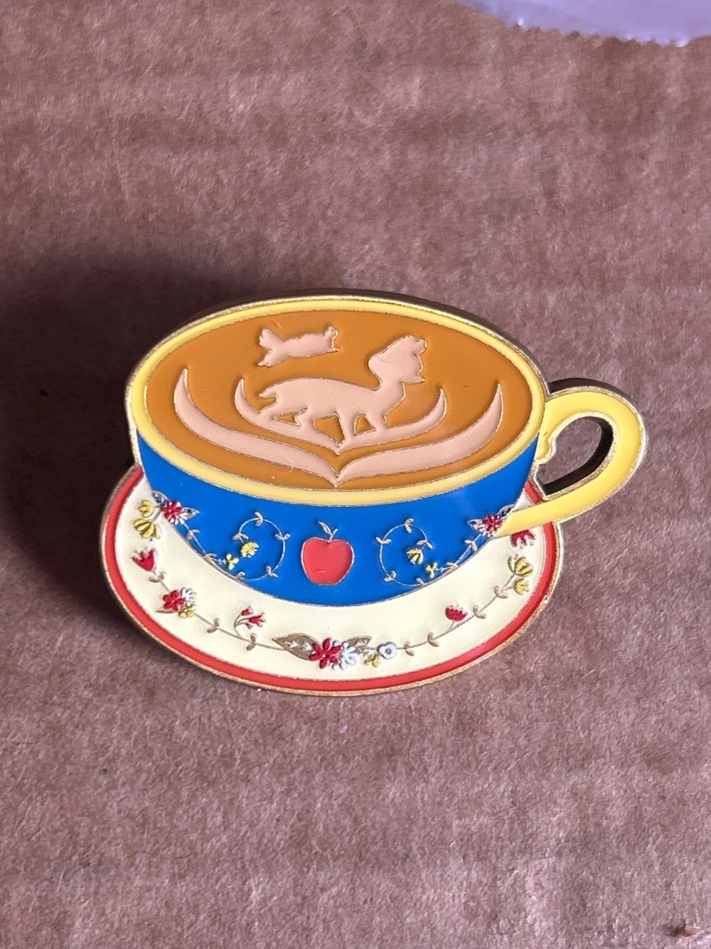 Loungefly Snow White Disney Princess Latte Art Pin